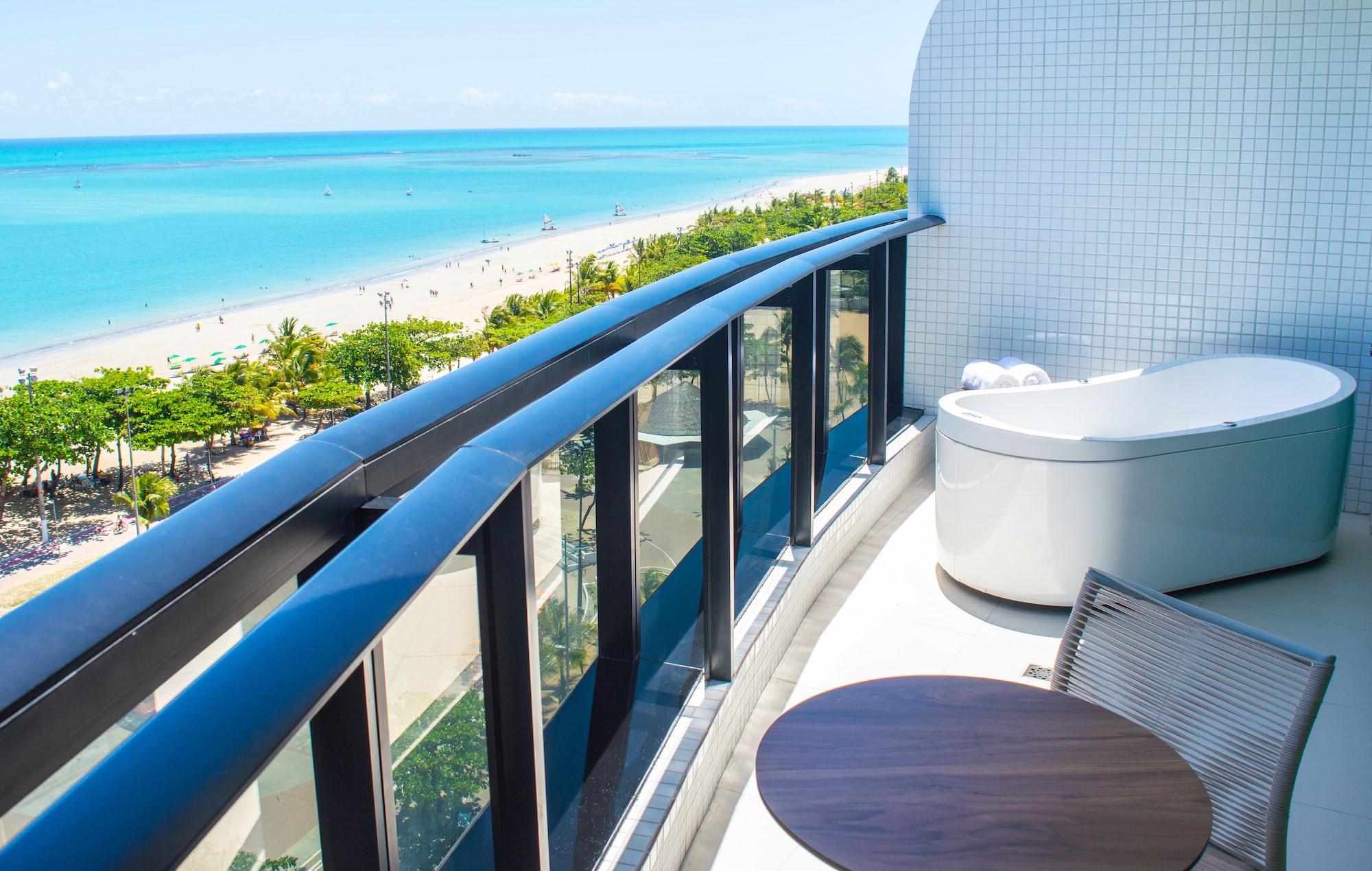 Meridiano Hotel Maceio  Ngoại thất bức ảnh Balcony of a hotel room
