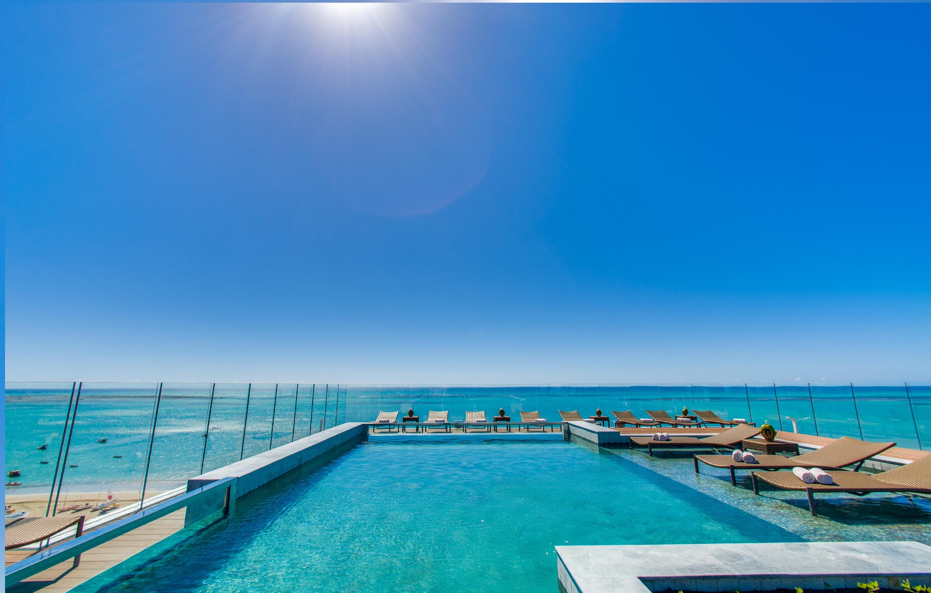 Meridiano Hotel Maceio  Ngoại thất bức ảnh Rooftop pool at the hotel