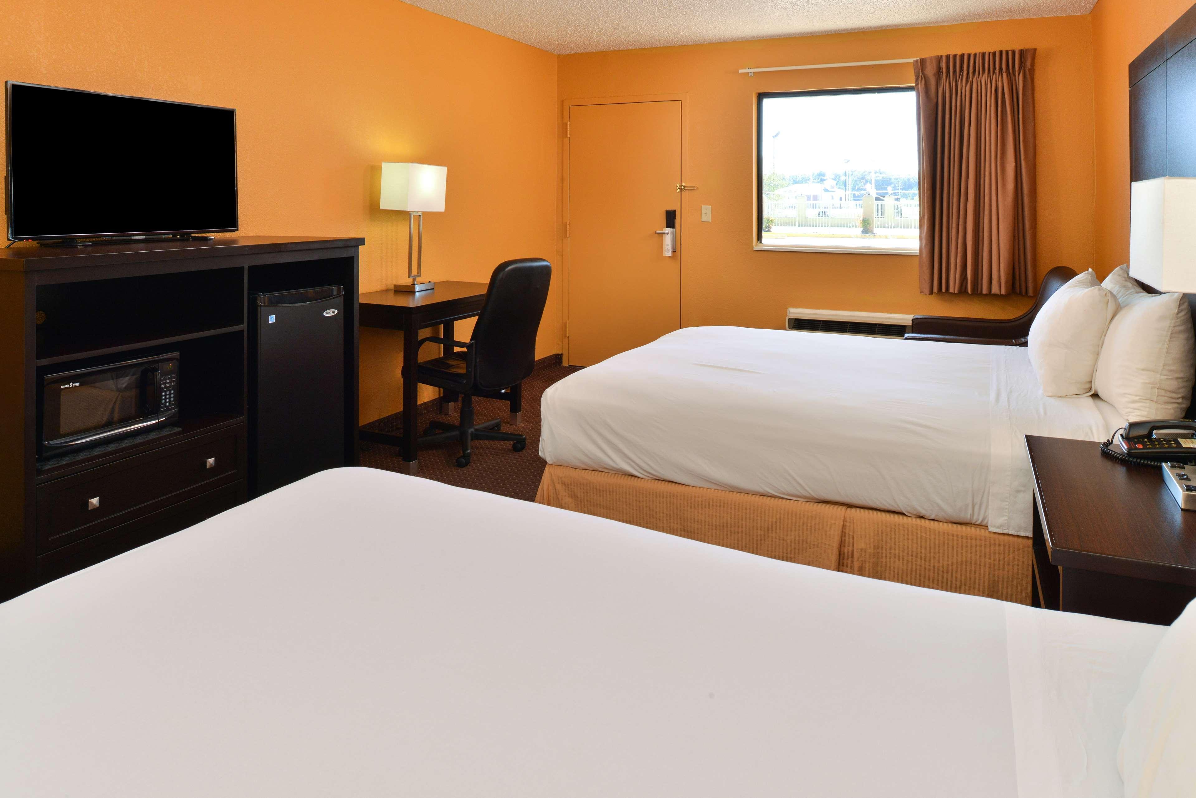 Meridiano Hotel Maceio  Ngoại thất bức ảnh A typical Super 8 room