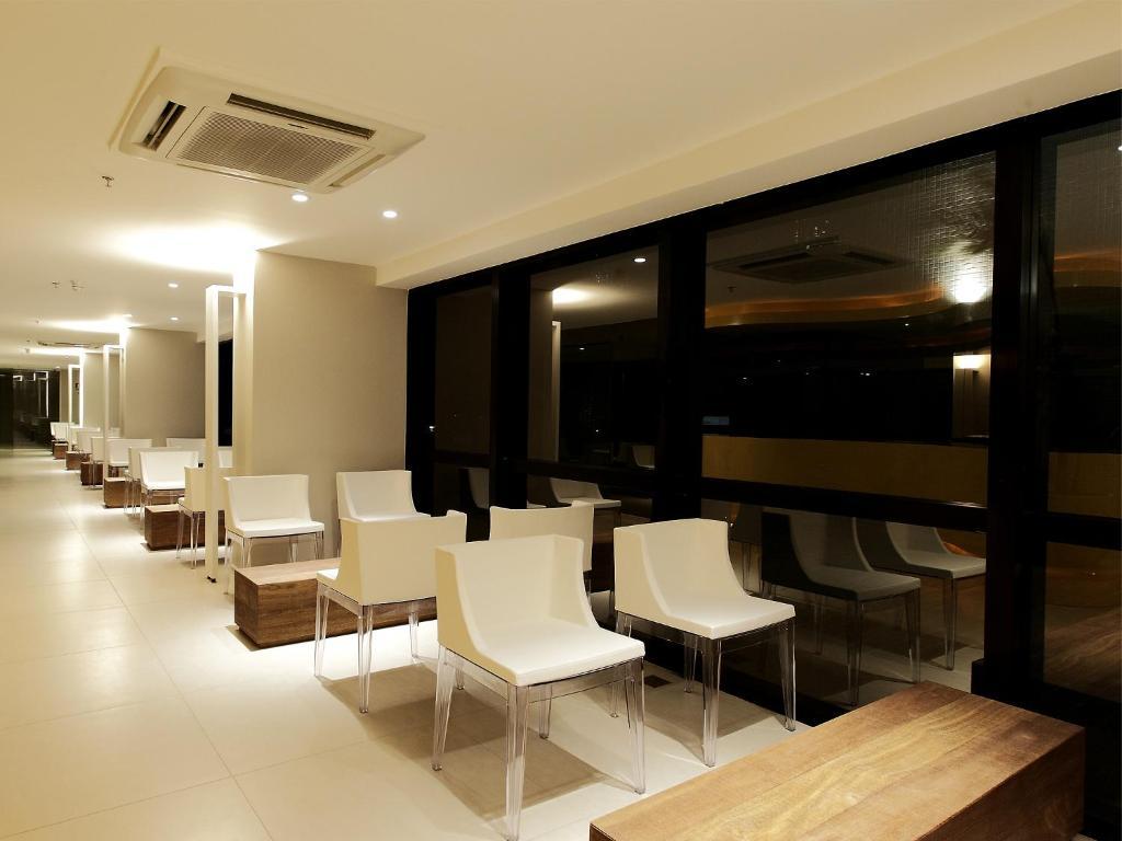 Meridiano Hotel Maceio  Ngoại thất bức ảnh Waiting area